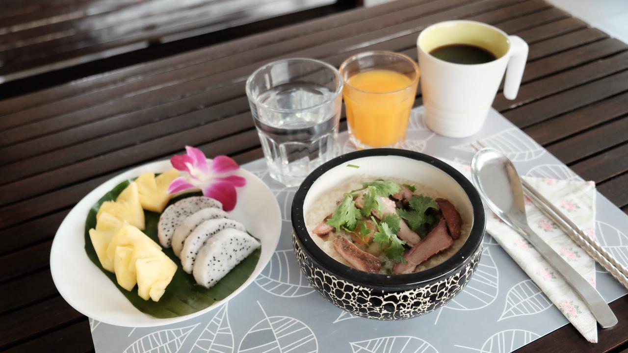 Ban Khlong Nang Li Sukhumvit 50 Garden Home מראה חיצוני תמונה